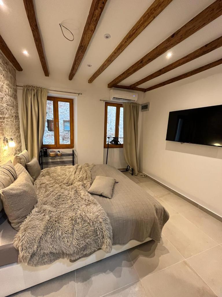 Vintage Apartment Rovinj Old Town 外观 照片